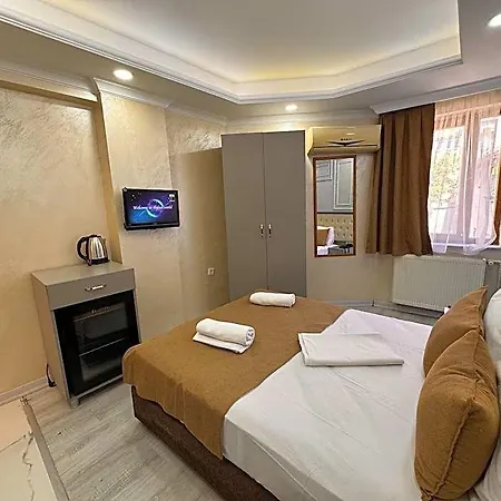 Hotel Grand Kybele 2*
